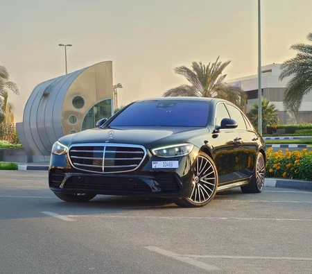 Mercedes-Benz-S580